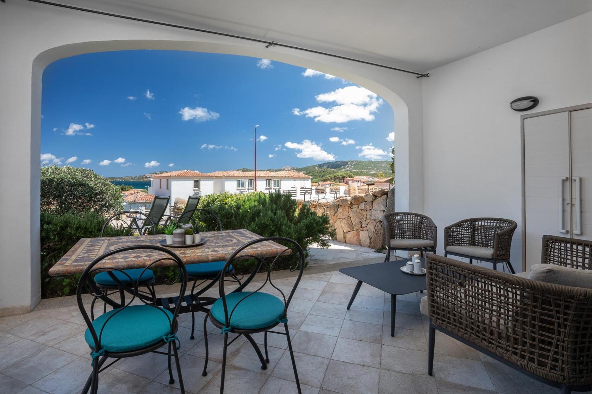 Le Maree Apartments Cannigione Bagian luar foto