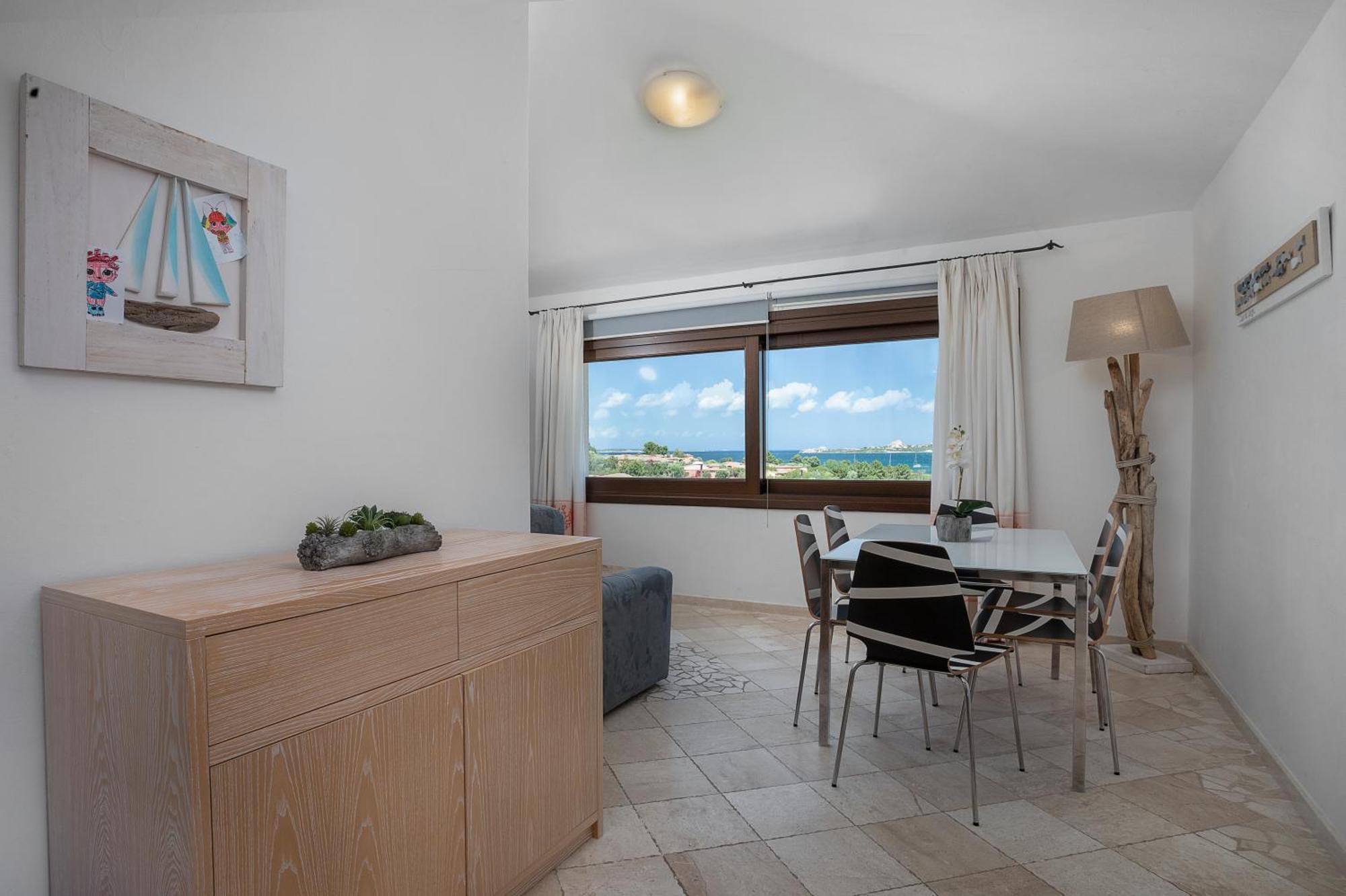 Le Maree Apartments Cannigione Bagian luar foto